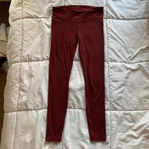 Fabletics Maroon Leggings Size Small. Full length.